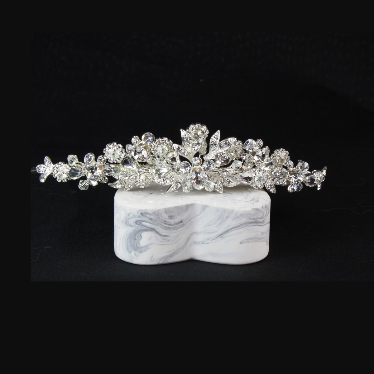 Crystal Leaf & Flower Bridal Tiara - Nancy #bridaljewelry #bridalheadpiece
Buy here tiarasandco.co.uk/product-page/c…