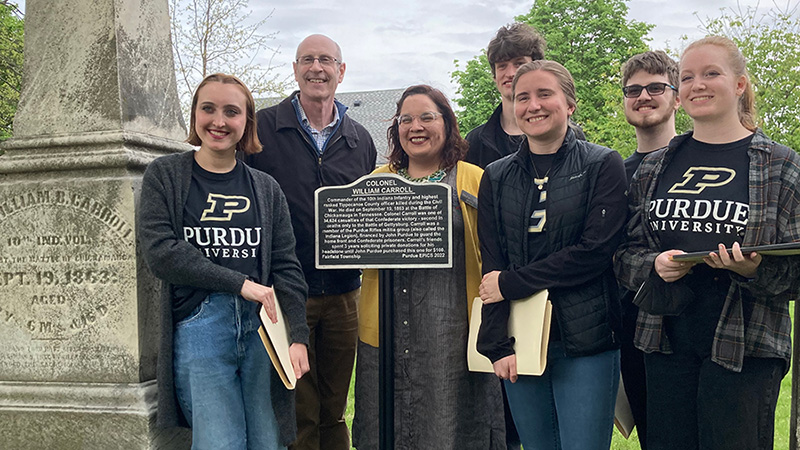 Purdue Today (@purduetoday) on Twitter photo A group of <a href="/PurdueEngineers/">Purdue Engineering</a> students has partnered with community leaders to create a bronze marker in Lafayette’s Greenbush Cemetery honoring a local Civil War colonel. Learn more about the <a href="/EPICSPurdue/">EPICS Purdue</a> team’s work: purdue.university/45IIc2i A group of <a href="/PurdueEngineers/">Purdue Engineering</a> students has partnered with community leaders to create a bronze marker in Lafayette’s Greenbush Cemetery honoring a local Civil War colonel. Learn more about the <a href="/EPICSPurdue/">EPICS Purdue</a> team’s work: purdue.university/45IIc2i