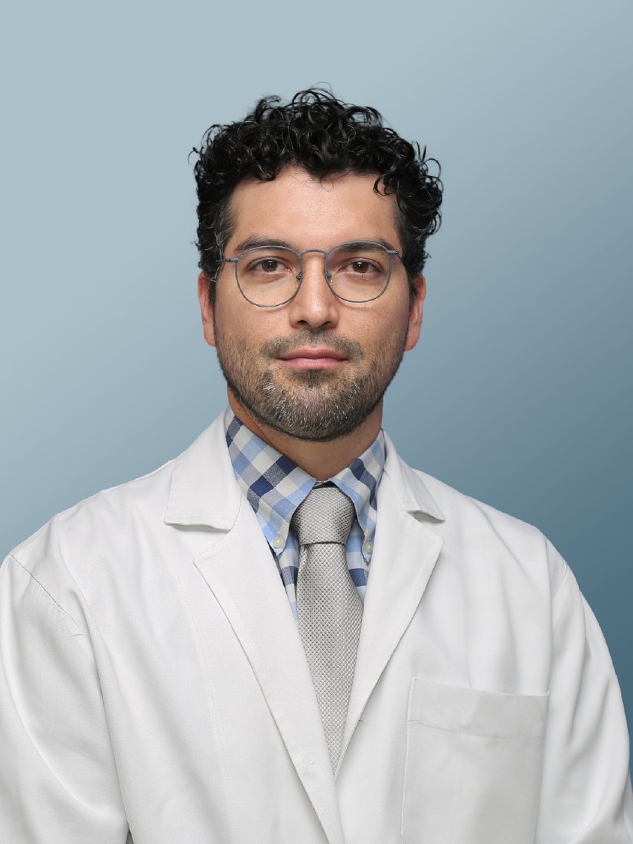 El INCMNSZ felicita al nutriólogo y doctor en Ciencias en Nutrición Poblacional Daniel Illescas Zárate, por su nombramiento como jefe del Departamento de Vigilancia Epidemiológica, su experiencia y dedicación darán continuidad al crecimiento de esta área.