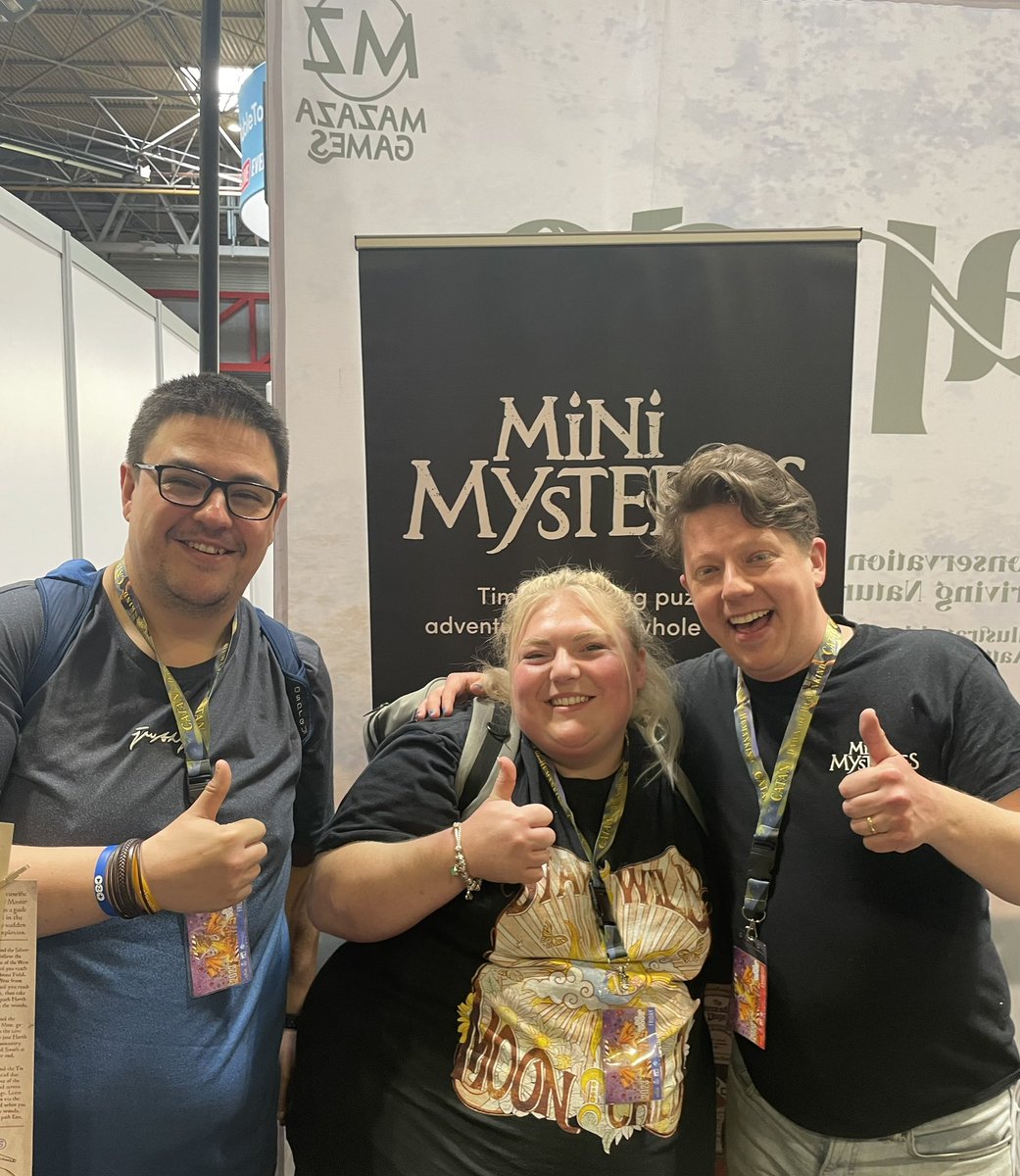 Did enjoy getting my Geek on today at the #UKGE! Seeing @50_shades_of_gracey and talking to Daddy Ben (<a href="/bungeeman17/">Ben Burns</a>) at the @bloodontheclocktower made up for that 😂 having 2 games of clocktower with people I don’t know and playing alongside James was definitely the highlight! 😈