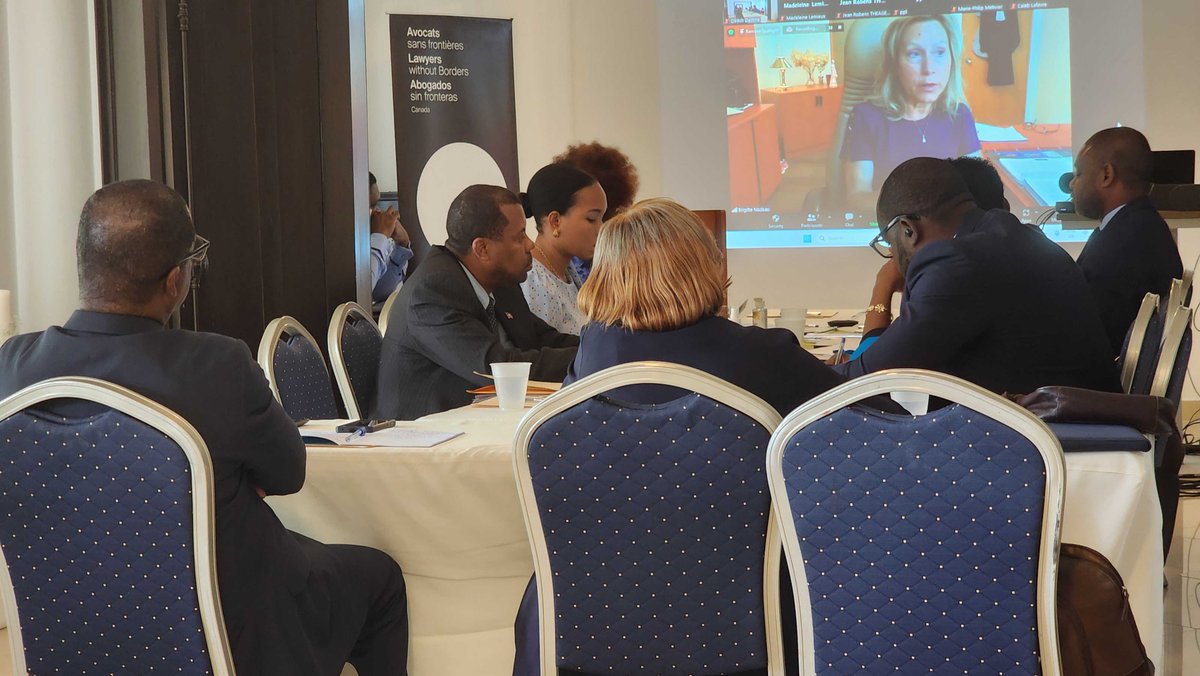 ASFCanada's tweet photo. Avec l’appui de @DevCanada, le Conseil de l’ordre du @BarreauPaP et le Syndic du @BarreauduQuebec ont discuté des manières de rendre en #Haïti le traitement des plaintes contre les avocat·e·s plus efficace. https://t.co/bkTBE8QxPK
