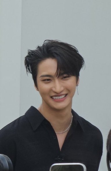 Judy Django On Twitter Rt Aurorahopee Seonghwa Is The Prettiest Man In The World 🖤 