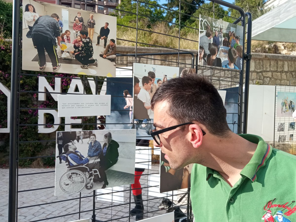 ObraSanMartin's tweet photo. ¡Importante! Este fin de semana sacad un ratín para visitar la exposición "Cuerpos (des)conectados" en #NavesdeGamazo

Exposición fotográfica que muestra el proceso creativo en el que hemos participado a través de #inartdis (proyecto Erasmus+ de inclusión social a través del arte https://t.co/7vSVmnFoF4