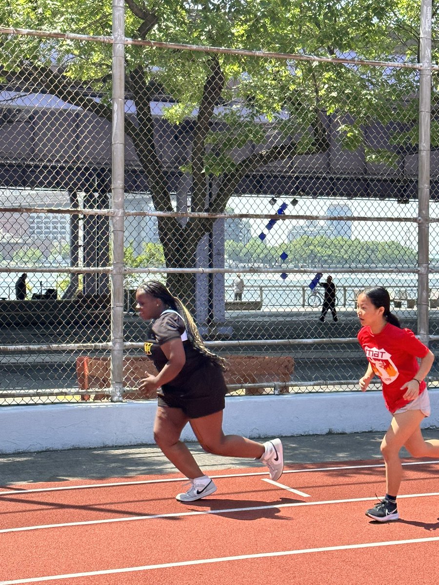 geekingoutnet's tweet photo. At the MSAL TRACK &amp; FIELD event held at the Verizon Track &amp; Field Facility in lower Manhattan. Capturing footage for a school commercial that we’re working on. https://t.co/fi4YmihB0e