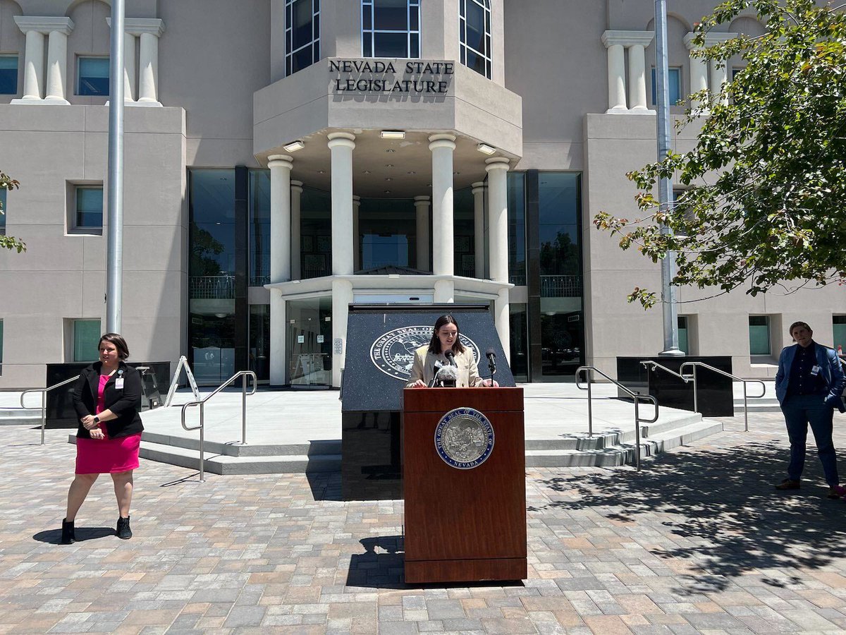 BattleBornProg's tweet photo. "Not getting what you want is not an excuse to play games with the lives of everyday Nevadans who rely on the services funded by #AB520," @cassie_UU of @PLANactionNV. #JoeyVeto #JoeDontKnow #NVLeg https://t.co/xUHJxiOU0b