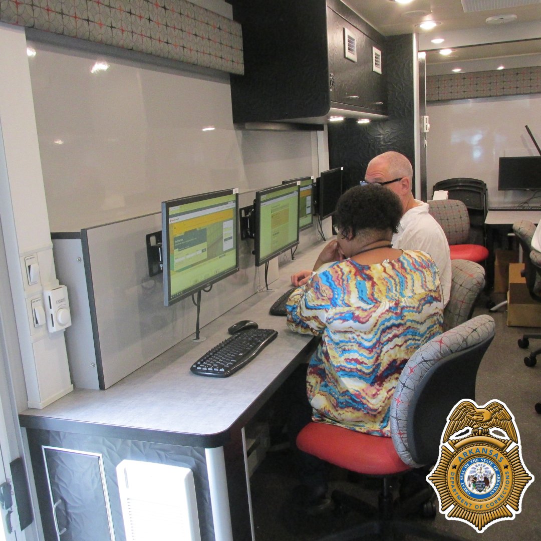 ADCPIO's tweet photo. The staff and offenders in the Cummins Unit Think Legacy program would like to thank @ArkansasDWS for stopping by with their Mobile Workforce Center!
#ARDWS #CumminsUnit #ThinkLegacy https://t.co/56eR0tWOpd