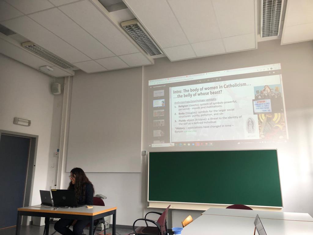 NunezBargueno's tweet photo. Long and wonderful birth (and second conference) day!   Thanks everyone who took some time to celebrate life (and academia) with me today!  🎂👩🏽‍🎓🥳 #turning45 #birthday #academiclife  #GrootBegijnhof 😍 https://t.co/D2JxrZYuVH
