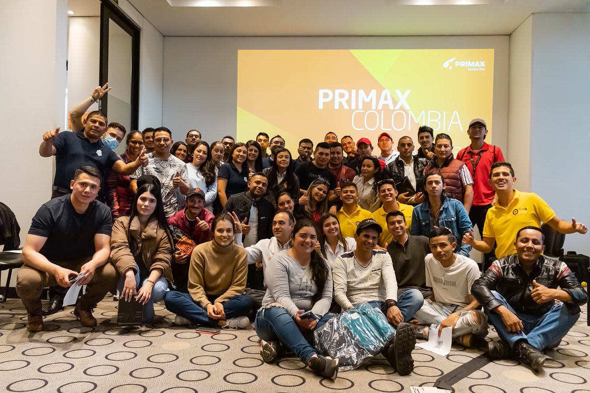 SoyPsicoTips's tweet photo. En la #GiraPsicoTips tuvimos la fortuna de trabajar en casa, estuvimos compartiendo en #Bogotá con el equipo de @PrimaxColombia en una capacitación de #Servicioalcliente hecha a la medida de sus necesidades.
.
#psicotips #psicología #new #SAC https://t.co/imxkTnEkrC