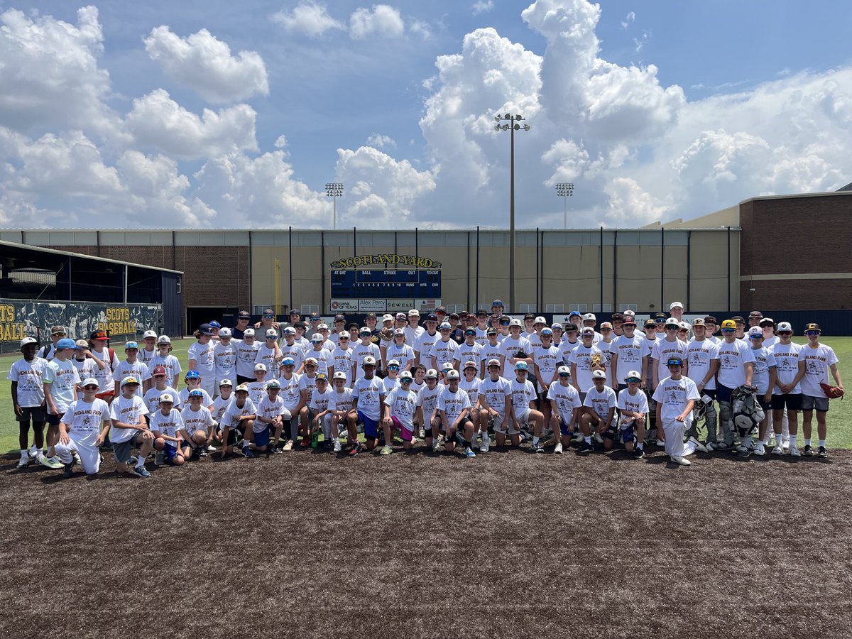 What a great week ⁦at the Highland Park Scots Baseball Camp! These boys worked hard, got better and had a ton of fun! The future is bright for ⁦@HPScotsBaseball⁩