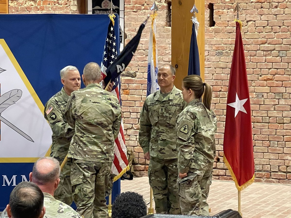 Congratulations to my friend, Arkansas Attorney General, and now the new commander of the @USArmyReserve 2nd Legal Operations Detachment (2nd LOD) in New Orleans. Congratulations and well done Colonel @AGTimGriffin!  #arpx #arnews #arleg