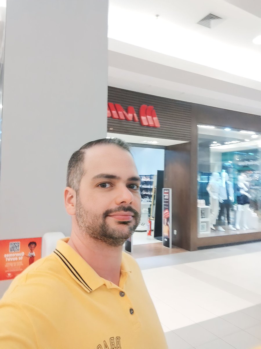 GodoiLuiz's tweet photo. Casual Look https://t.co/iCwDSiUATA
