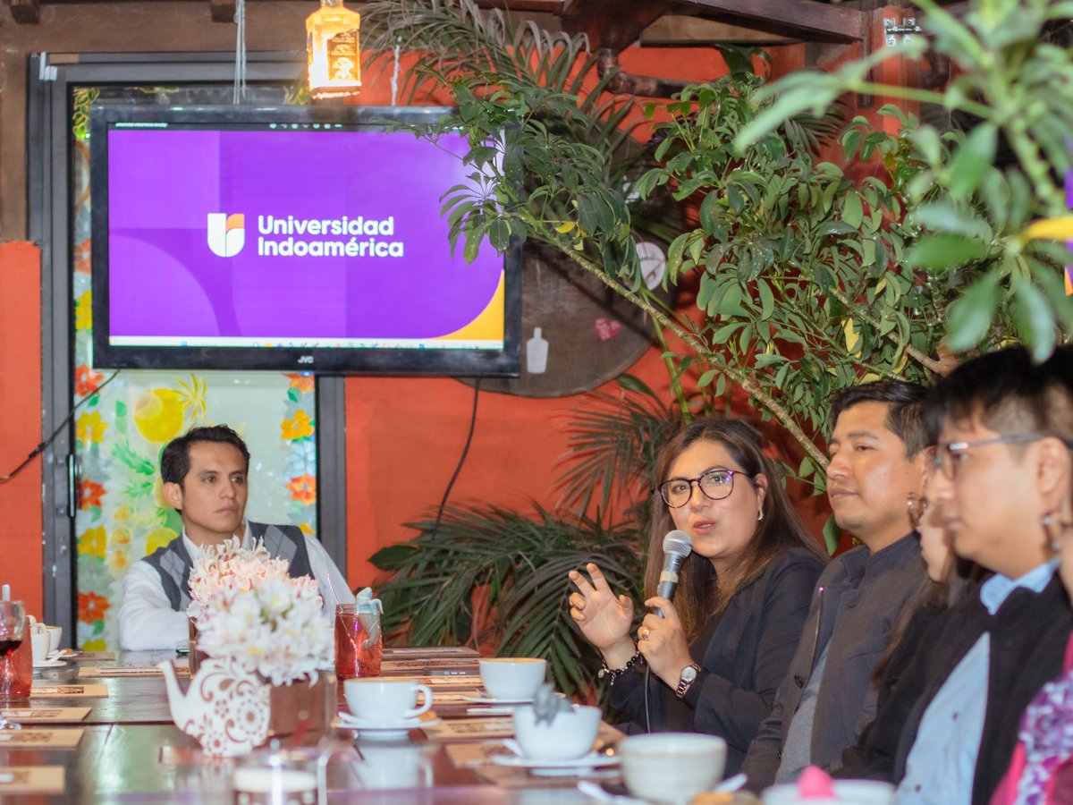 Universidad Indoamérica tweet media