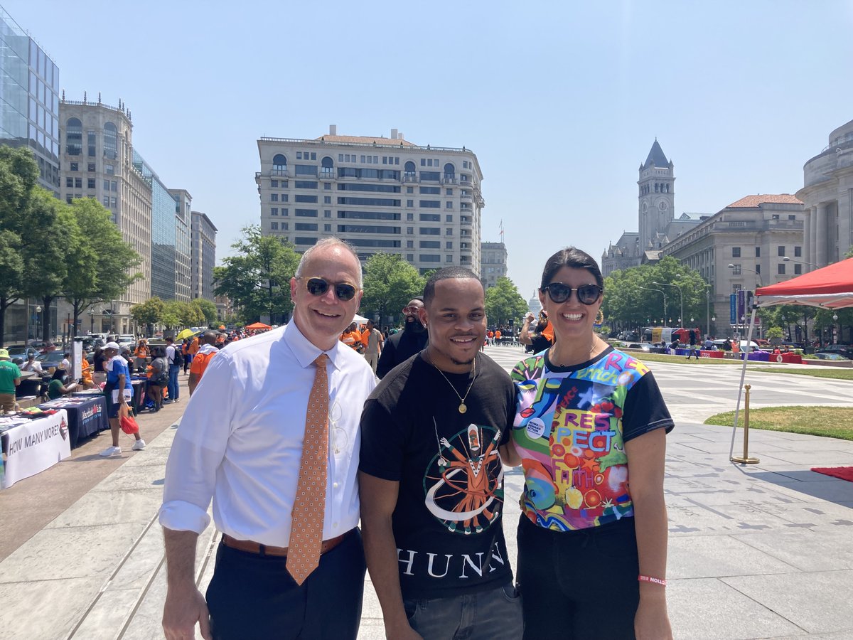 CMBrookePinto's tweet photo. Thank you @TheTRIGGERProj for inviting me to join the End Gun Violence Citywide Festival &amp; present a resolution I intro'd to declare June Gun Violence Awareness Month.  

Our city must continue to invest in &amp; support orgs doing vital work to make our city safer. #endgunviolence https://t.co/WRa8RdZanN