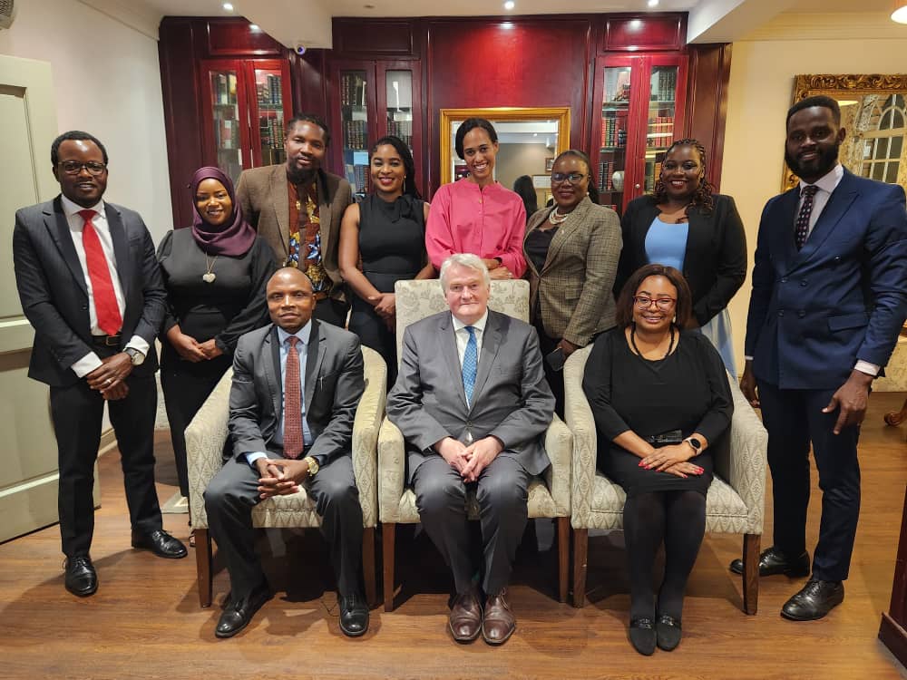 HabibaRezwana's tweet image. Great meeting of lawyers with Lord Chief Justice Burnett of Maldon in Blantyre. @UKinMalawi @HumanRightsMW  #Humanrightsfirst