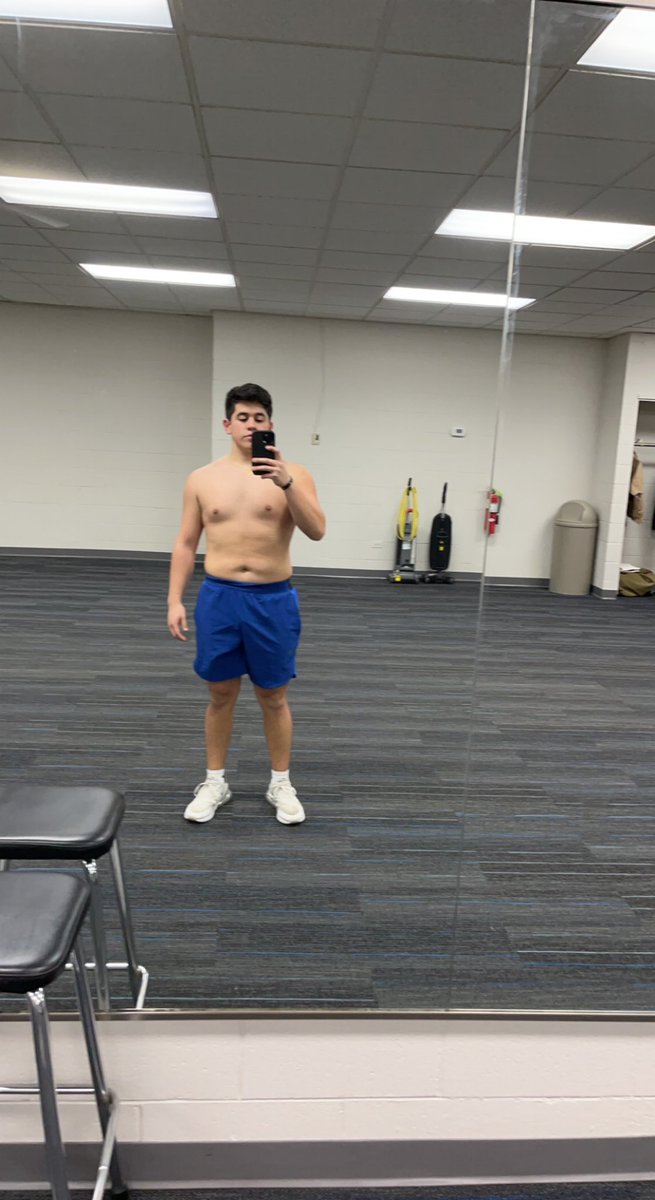 Decided to train efficient, smarter and eat right. Now I’m much leaner, stronger and lighter. 

Now 183 lbs 6/1/23 then 190 lbs 6/1/23 
<a href="/CNendick25/">Chris Nendick</a> <a href="/CoachPetrilli/">Coach Chris Petrilli</a>
