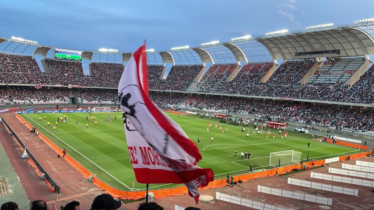 stornaiolo's tweet photo. ‘zzabbaaariii!
#infinale per la #SeriaA ❤️🍀💪 https://t.co/IFk9kdhwfX