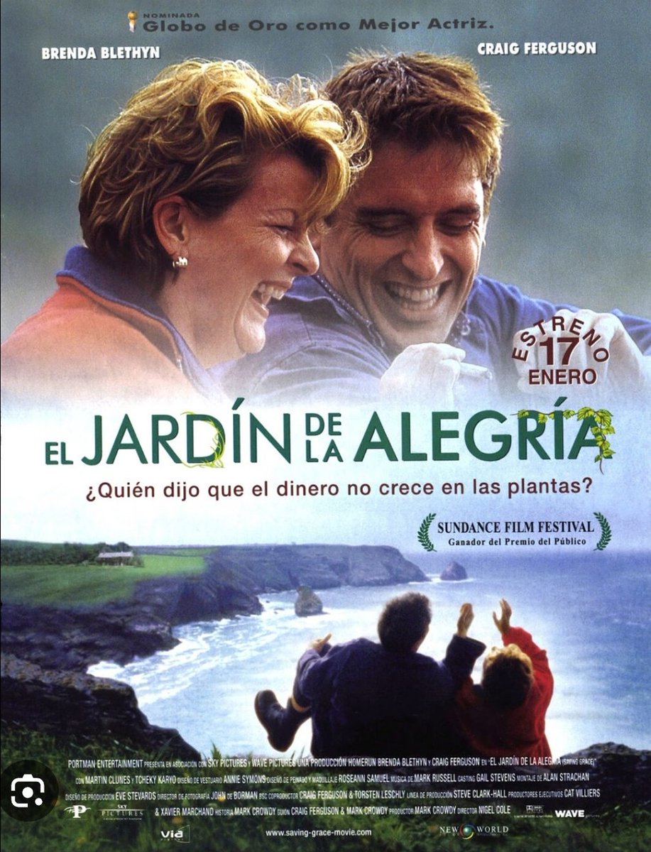 epb0907's tweet photo. Per "no tenir llum" aquests de la #collamicaco estàn arribant a un nivell que s'hi podria rodar la segona part d'El Jardín de la Alegría... #Badalona @culturaBDN qui entri que els busqui un nou local de forma urgent que els veïns n'estem ja farts d'aguantar-los https://t.co/O2GdvsFqyw