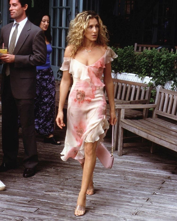 summer dresses inspo by the one and only carrie bradshaw