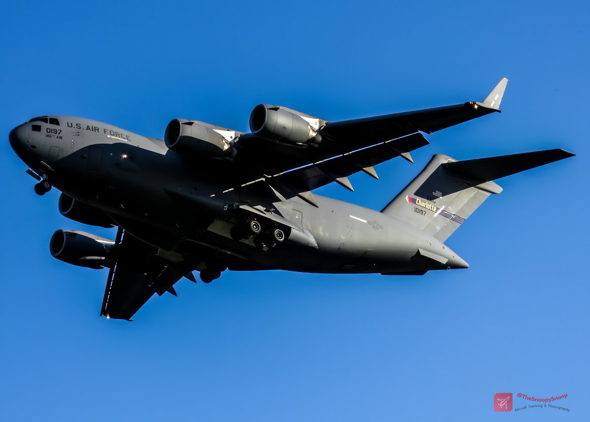 TheSnoopySnoop's tweet photo. #RCH232 🇺🇸 USAF, North Carolina ANG 'Charlotte' 145th AW
C-17A Globemaster III, #AE10C0 01-0197

Arriving Belfast International from Schleswig Air Base this evening

#AvGeek #planespotting #aviation #aviationphotography #Nikon #nikonphotography #p1000 https://t.co/TMpWAdp3tr