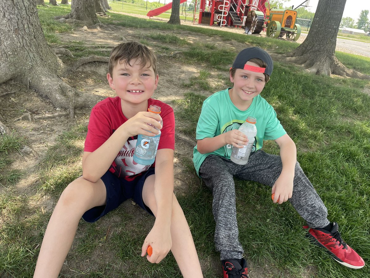 We beat the heat with some water-filled fun this afternoon! ☀️