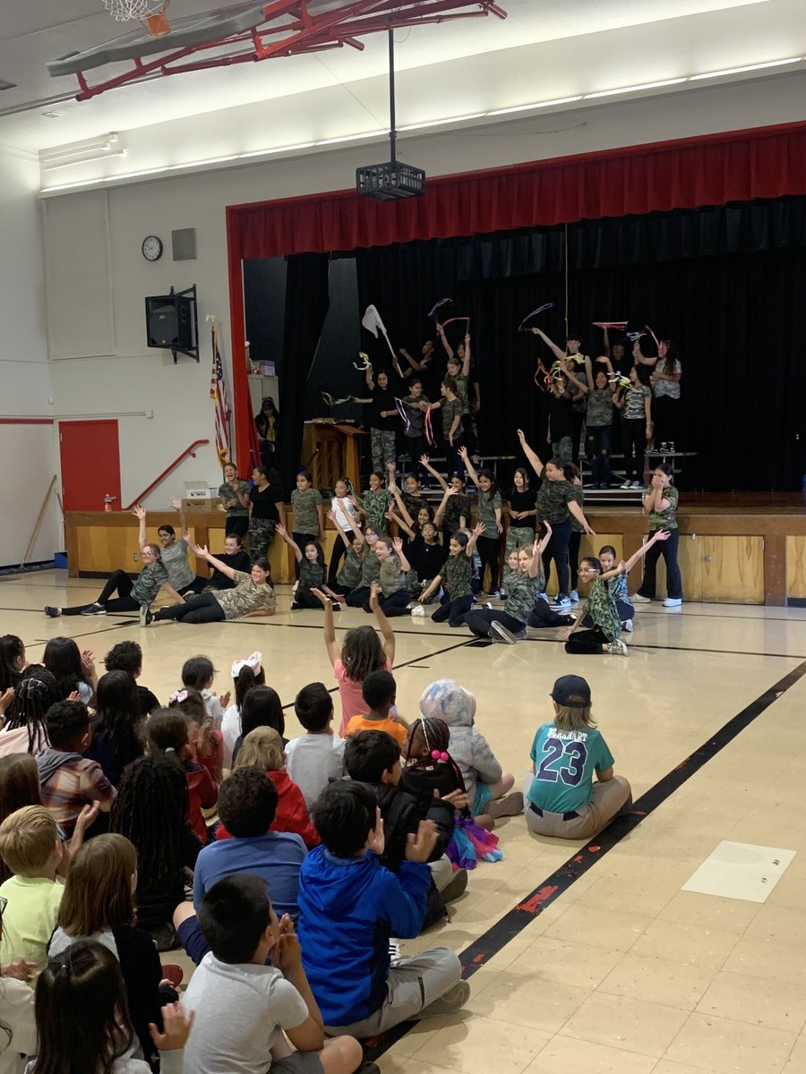 KI Jones Elementary tweet media