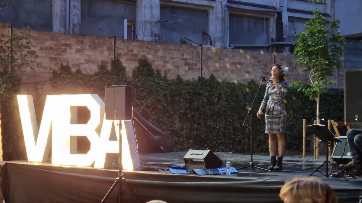 Manresa bull ďactivitats. Rere la <a href="/bmanresac/">Biblioteca del Casino de Manresa</a> la nit dels picapolls esclata els sentits a la <a href="/firaviba/">Fira ViBa</a> amb senyalització preconsistorial🥂