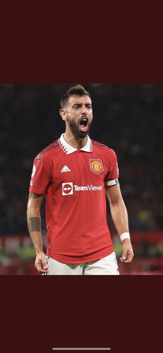 primekacy's tweet image. Is Bruno Fernandes already a Man United legend or does he need to win any major trophies first?