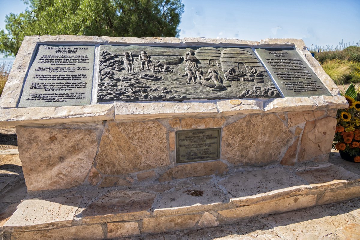 pvld's tweet photo. #DoorsOpenPeninsula, Tongva Monument at Abalone Cove Park, designed in collaboration with the Gabrieleño/Tongva San Gabriel Band of Mission Indians was dedicated by @CityofRPV October 2021. Visit this and other sites on Sat. 6/17/23 at DOP. https://t.co/AhwzOPp6Na #lahistory#PV https://t.co/ujKDRZVAN1