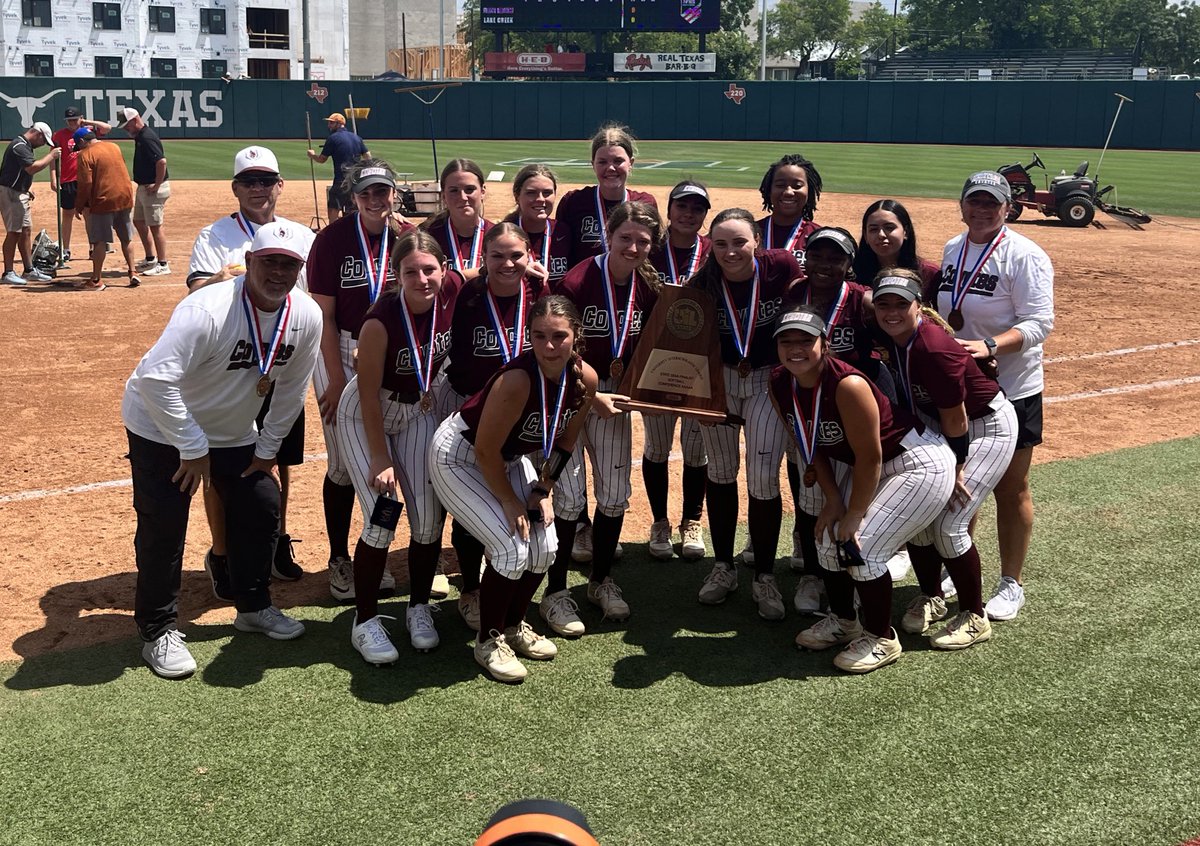 HISTORY MADE.  Heritage, TX is so proud of you all!!