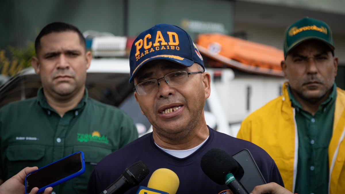 Alcaldía de Maracaibo (@mcboalcaldia) on Twitter photo “Tenemos cambios bruscos de clima porque estamos viendo el cambio entre el Niño y la Niña. Tenemos atención especial en el oeste y norte de la ciudad. Estamos preparados para atender cualquier eventualidad.”, detalló José Muñóz, director de <a href="/PcivilMcbo/">Protección Civil Maracaibo</a>. “Tenemos cambios bruscos de clima porque estamos viendo el cambio entre el Niño y la Niña. Tenemos atención especial en el oeste y norte de la ciudad. Estamos preparados para atender cualquier eventualidad.”, detalló José Muñóz, director de <a href="/PcivilMcbo/">Protección Civil Maracaibo</a>.