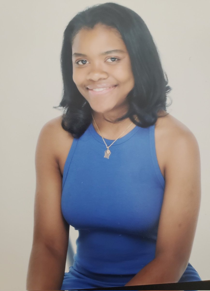GraggsJohnson's tweet photo. @ImaniJ_2023 has done everything that we have asked of her. She is intuitive, kind hearted, a phenomenal student, amazing athlete, a leader + more. I can't even adequately express in words, how proud I am. NoNi, love you to infinity &amp; beyond! ❤ #Graduation2023 #WBBMatters https://t.co/voAmpspDPu