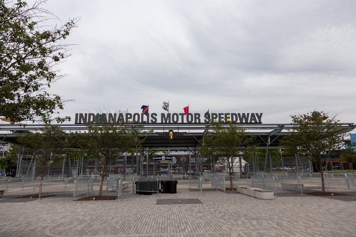 FabioZ2's tweet photo. Io la @triplecrown del @Motorsport l'ho fatta da spettatore! 2010 Gp di Monaco, 2015 24h di Le Mans e 2023 500 Miglia di Indianapolis!! #f1 #24hdumans #indy500 https://t.co/fM7JkuHlKW