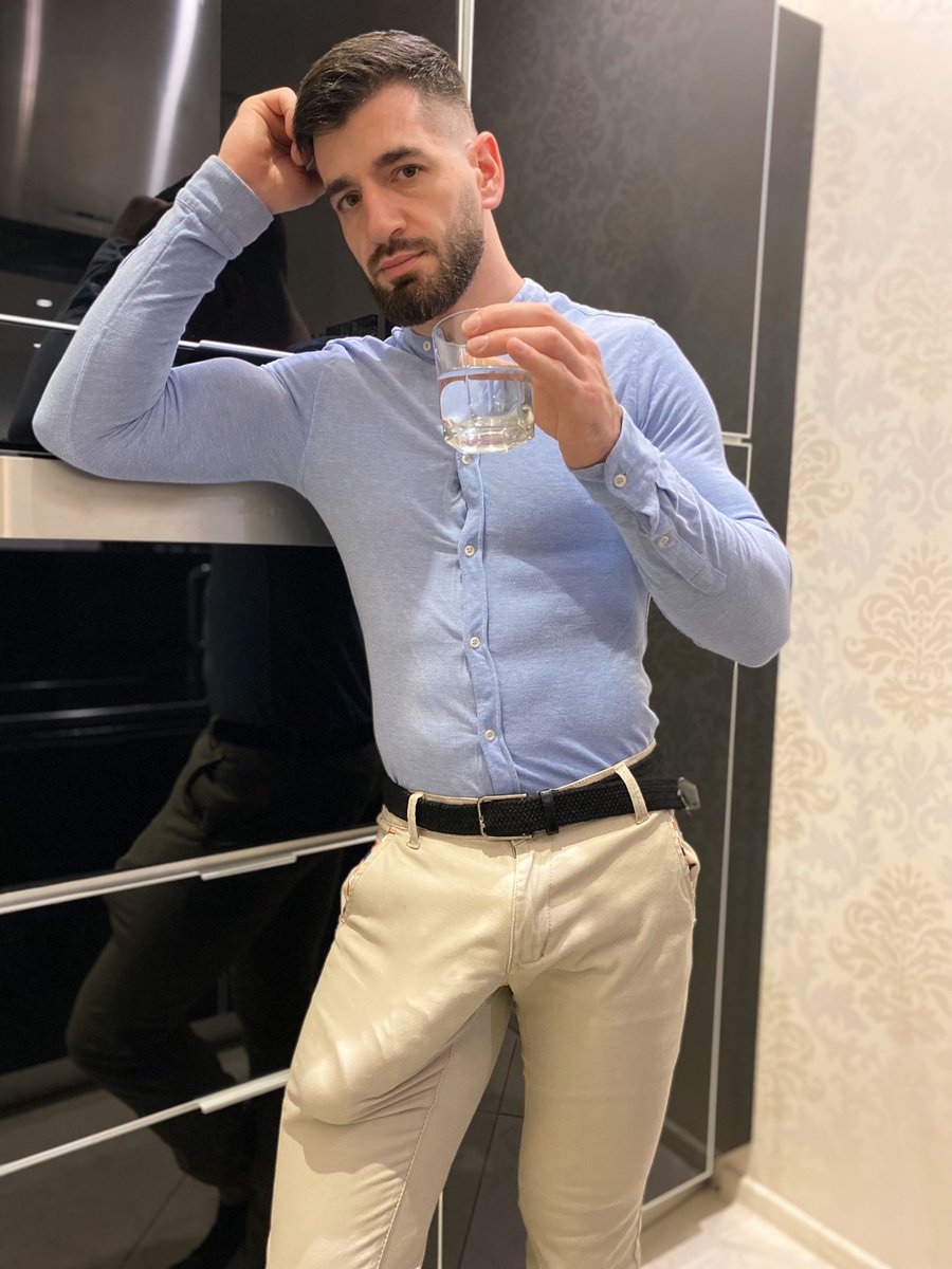 JaysonSen_eth's tweet photo. I drink water for love 💕 #fitness

https://t.co/KE2lsxCaFP https://t.co/M6lzgdgGR6