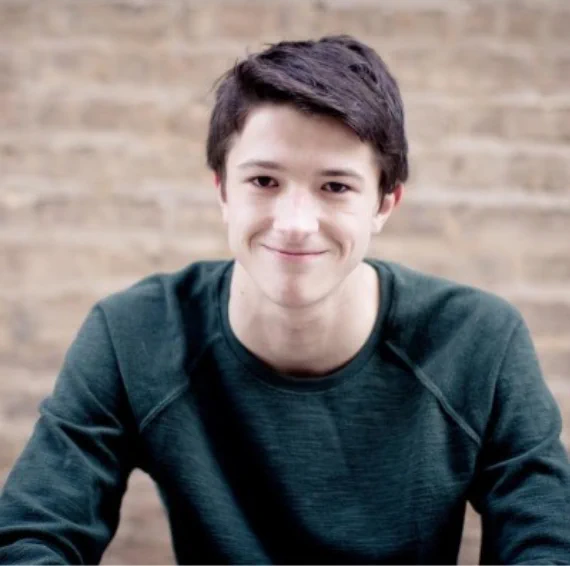 Profile picture of Ethan Bentley smiling for the camera. 