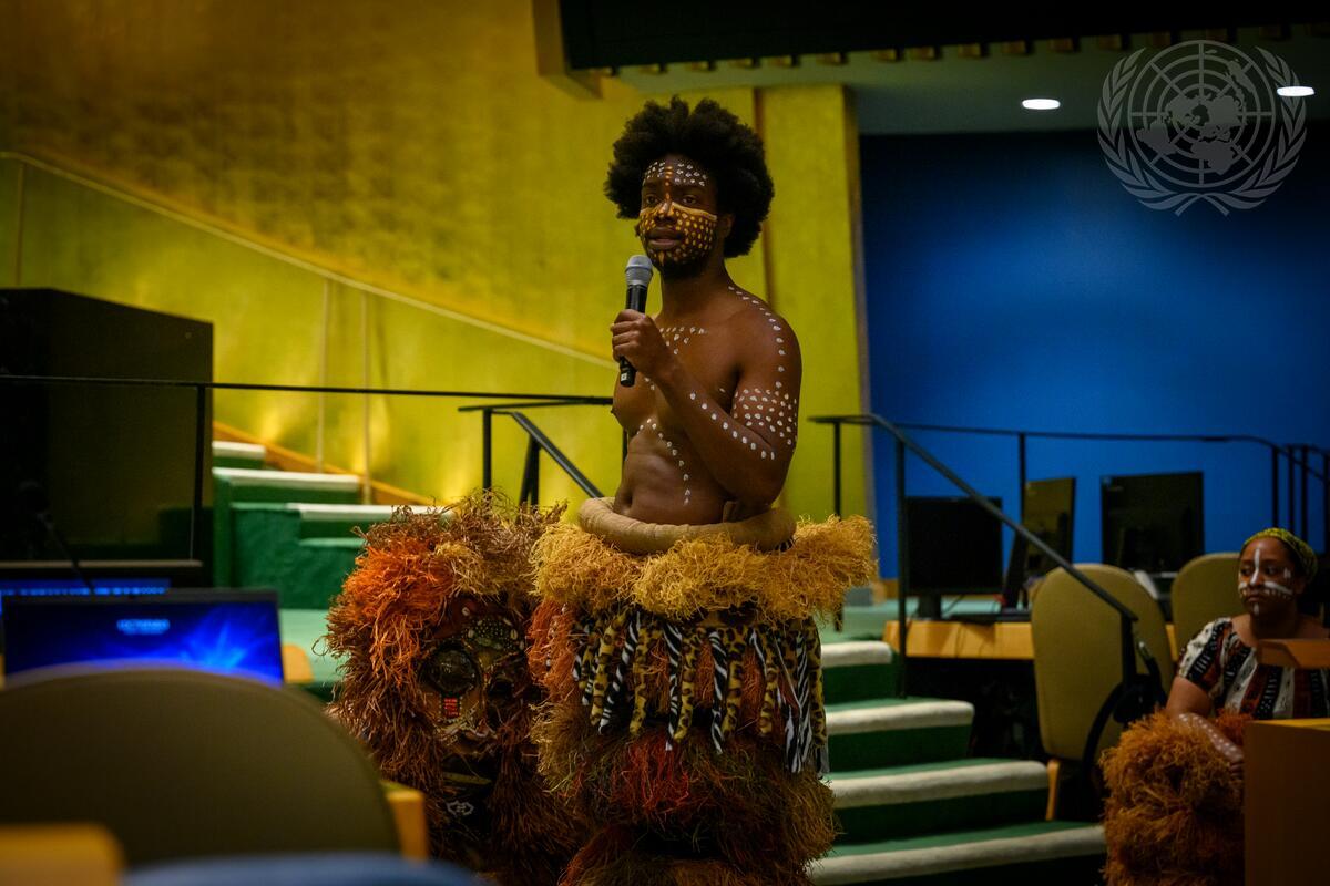 UN_Photo's tweet image. Members of the #BatotoYetu dance company performs during the opening of the Second Session of the Permanent Forum on People of African Descent.
#PFPAD

UN Photo/Loey Felipe