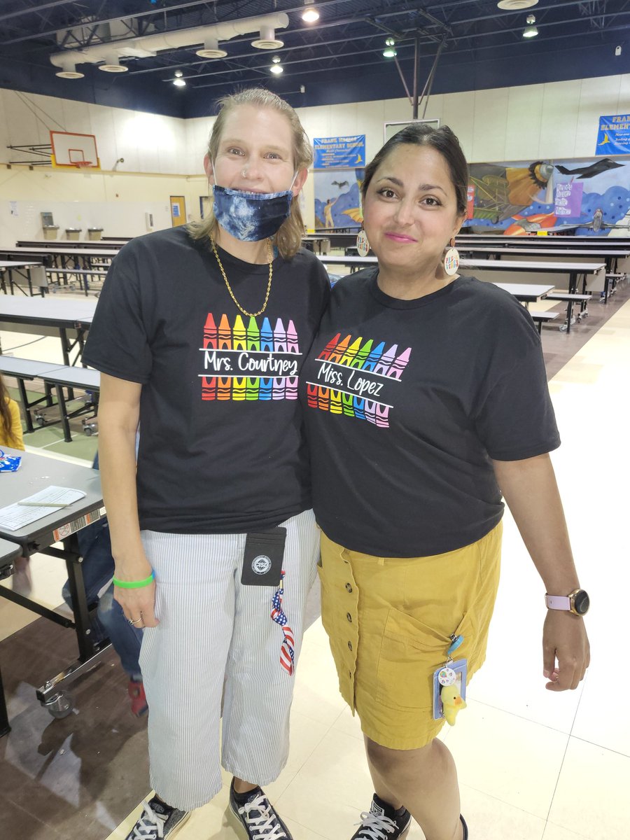 HeatherLopezFME's tweet photo. This year was a tough one but we made it. Ms. Courtney is one of the best Paras I could ever ask for. Thank you Courtney for everything. #TheNest #TinySeedsGrowMightyTrees #OnToTheNextAdventure #FMEpride #TheNest #PrekPride #ClintPrek https://t.co/deuYydPCPN