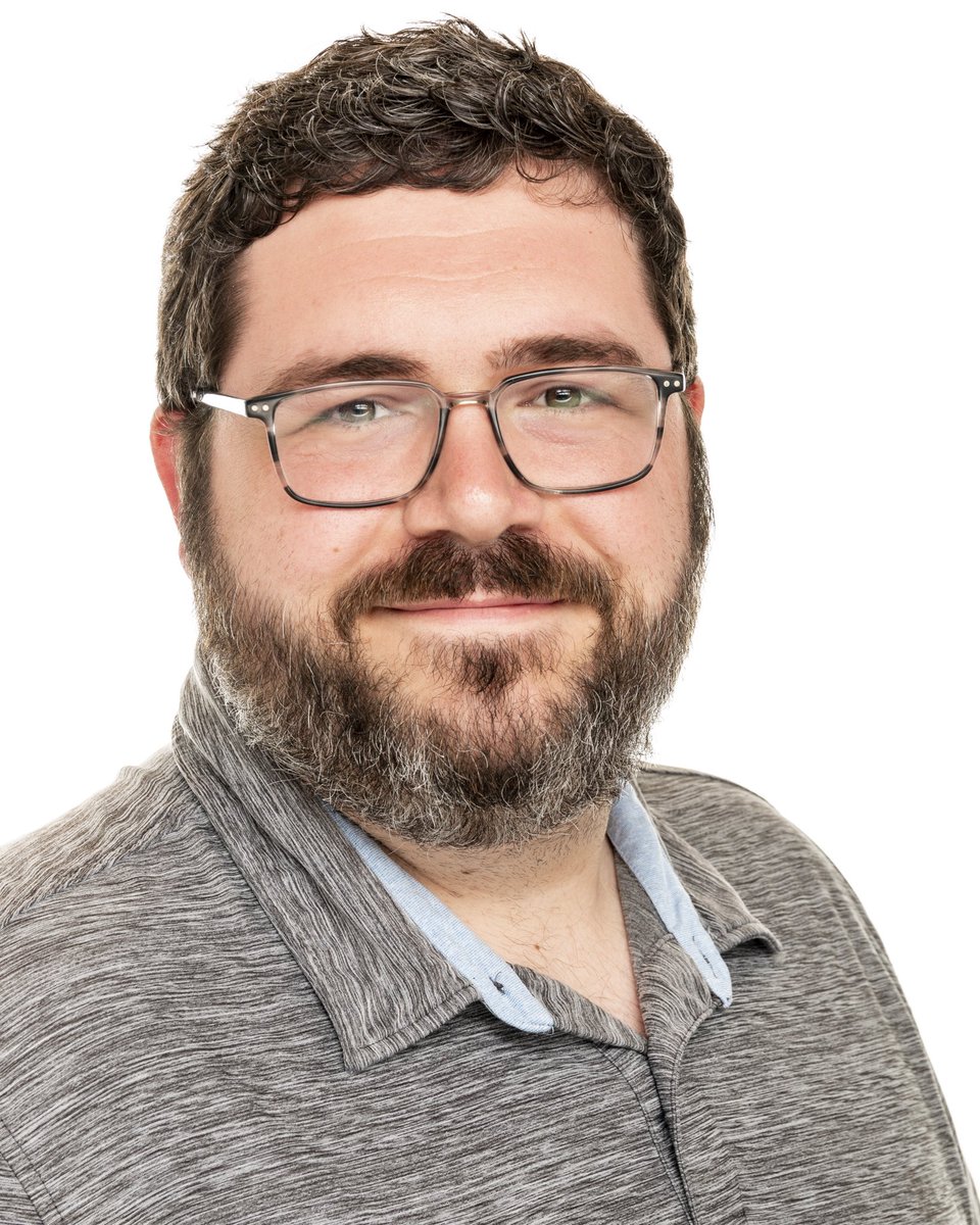 MattLydyPhoto's tweet photo. Continuing on with more headshots this week. We captured this awesome photo of Trevor. #headshots https://t.co/yB3t7DzH9K