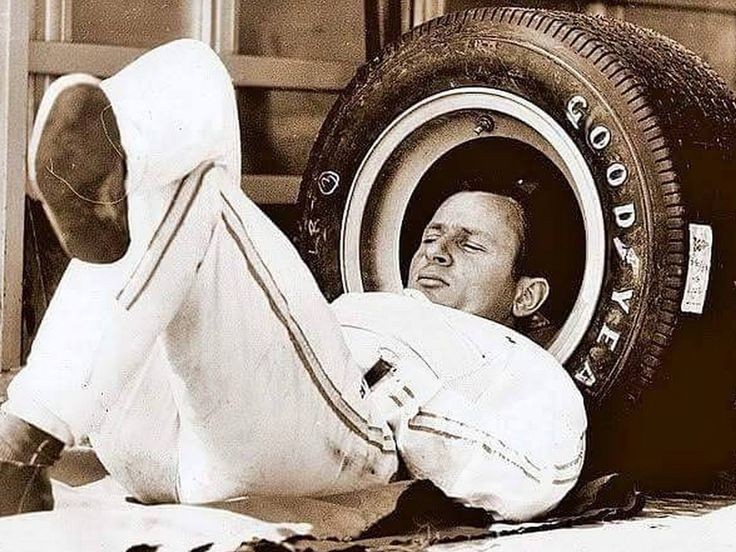 Goodnight y'all 

Heaven takes care of the faithfully departed 🕊️

#F1 #Formula1 #Mclaren #RetroGP #BruceMclaren