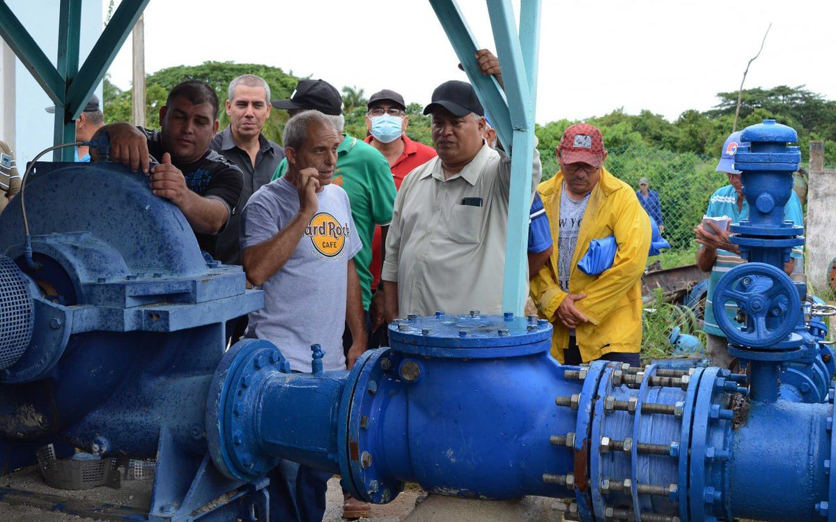 ACN_Cuba's tweet photo. 💦🚰 El sector de Recursos Hidráulicos en #Camagüey trabaja en la estabilización del servicio de abasto de agua, tras el incremento del bombeo para la puesta en marcha de nuevos motores instalados en la presa Máximo, en Minas.

#ACN50ConLaNoticia

👉https://t.co/gGu5mo9WcR https://t.co/FdD0FDsm5c
