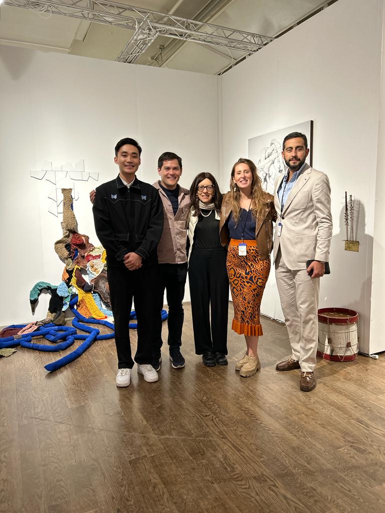 centro_news's tweet photo. #CENTROrecomienda | Daniela Carrasco, egresada de la Maestría en Arte Contemporáneo, Mercados y Negocios, y fundadora de la galería CAM, es un ejemplo del #talentoCENTRO y de crecimiento profesional.
#ComunidadCreativa #hechoenCENTRO #Negocios #MaestríaenArte https://t.co/38NJEuKeJG