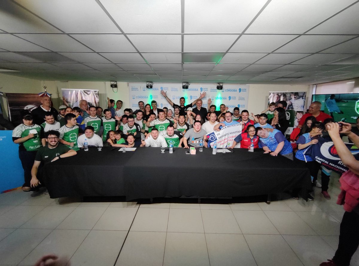 ⚽️Se presentó la primera Liga de Fútbol para personas con Síndrome de Down

👉🏼La misma es impulsada por la Fundación Empate y ya tiene ocho equipos inscriptos.

👉🏼El objetivo es crear espacios competitivos, inclusivos, que se enfoquen en la integridad deportiva y el desarrollo.