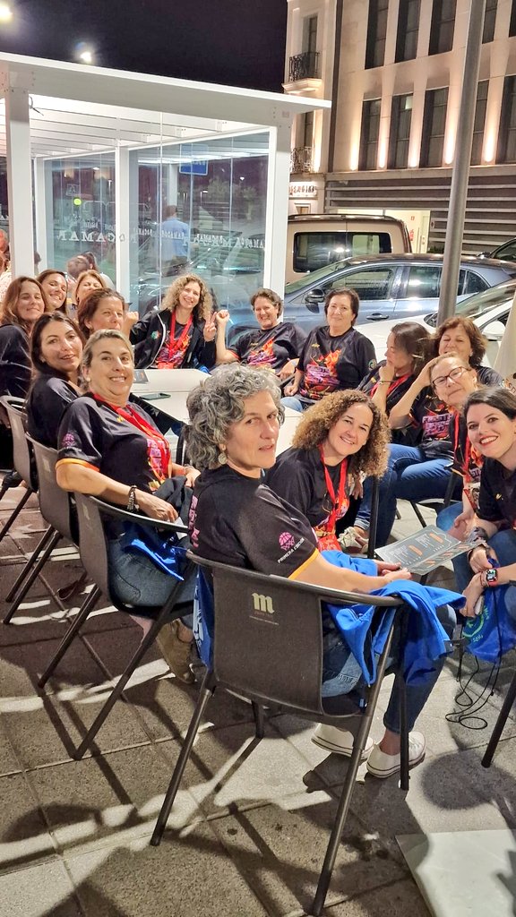 Ya estamos en #Santander para disfrutar este fin de semana de mucho baloncesto  con la mejor compañía, nuestras amigas de <a href="/LBasket_Fem_35/">Liga Basket Fem +35</a> #EquipoPasek