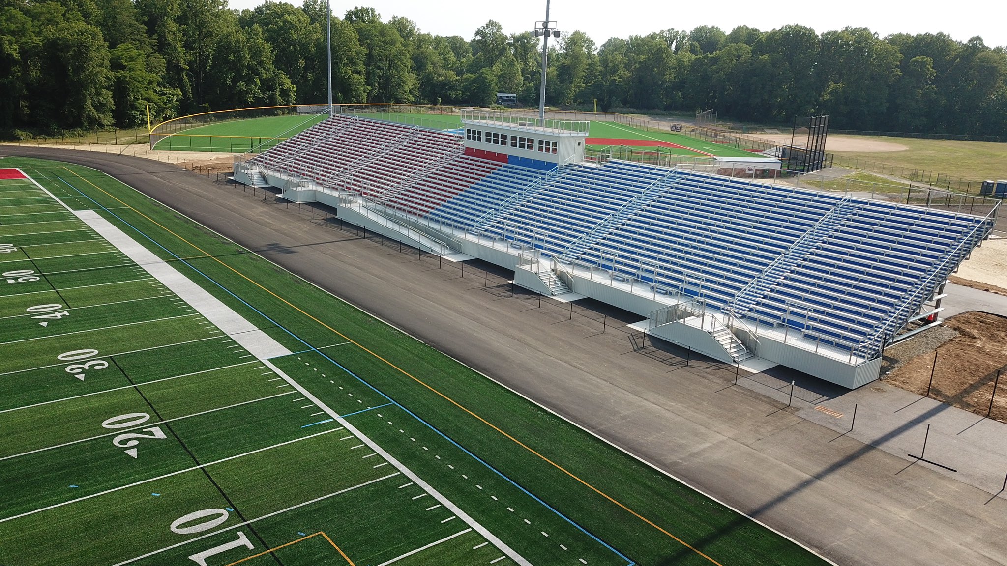 neshaminy-school-district-on-twitter-staying-cool-on-field-day-at-our