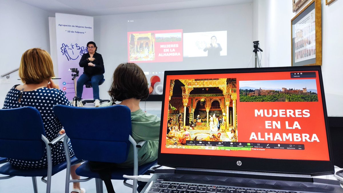 MSordas10de's tweet photo. Quiénes eran, qué hacían, como vivían las #mujeres de la época andalusi en la #Alhambra. Estas preguntas y más detalles y curiosidades han sido expuestos hoy por @Nieves56618963  en su conferencia presencial y a distancia organizada por M10F. ¡Gracias por participar! @ASOGRA_ https://t.co/xnbYOyRtdw