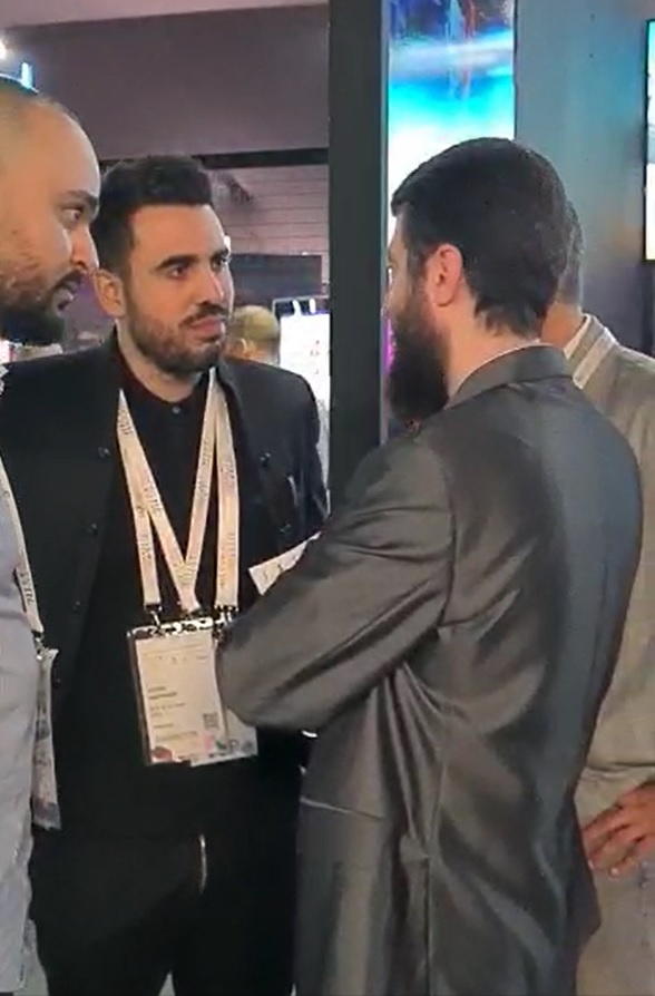Dr__Lahlou's tweet image. GITEX AFRICA Marrakech 2023, rencontre d&apos;anciens, et première rencontre avec @idrissaberkane et un échange profond et concentré sur les #dérivés, #shortselling, #intérêts, #banques, #spoofing, #finance, #monnaie, #éducation...
RDV ce Week-end au salon du livre pour les dédicaces!