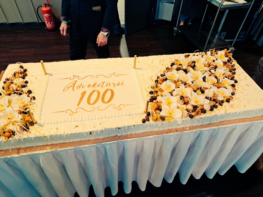 Advokatūrai 100 ! Nu ja baigi precīzi tad 102.