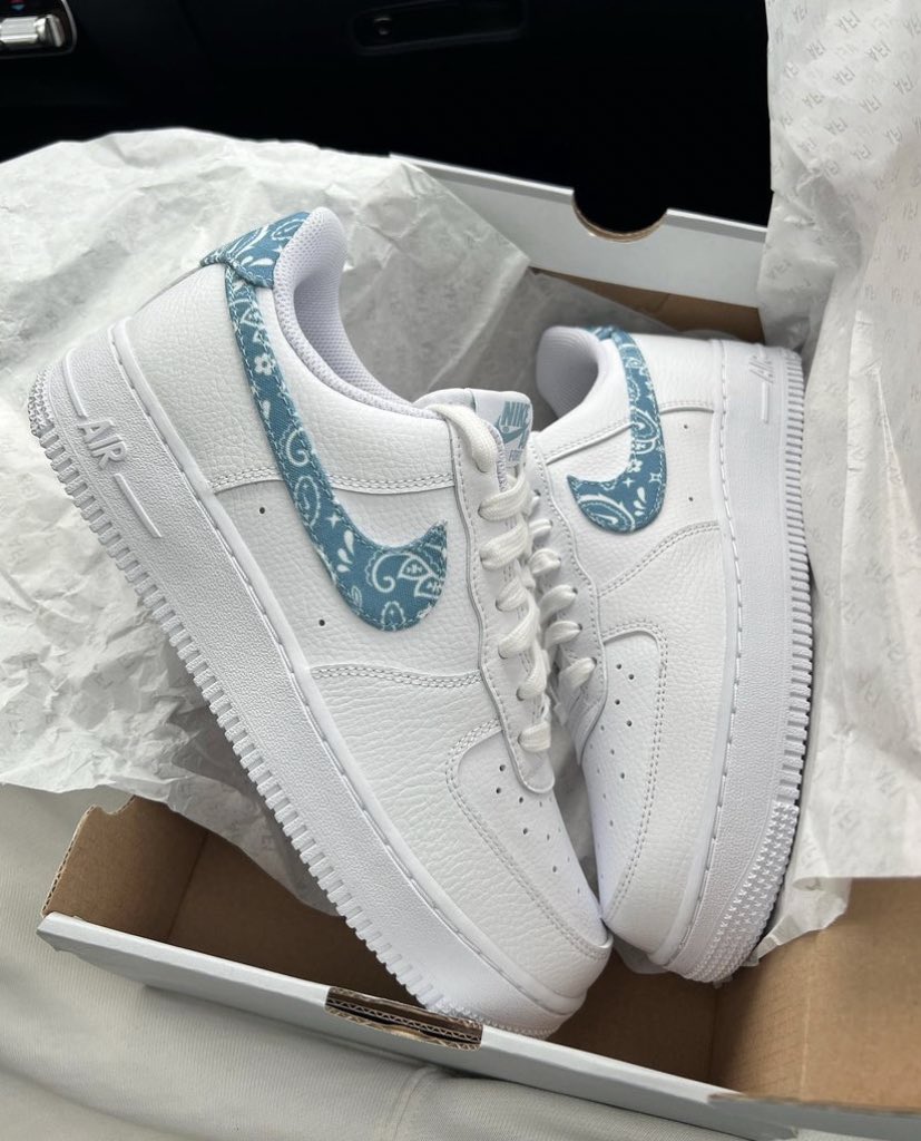 bestoffshoes's tweet photo. Air Force 1 ‘07 💨 https://t.co/rwkrDNLalJ