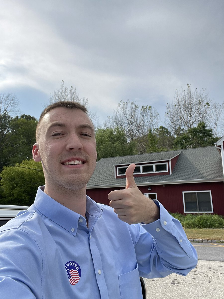 Real_ChrisAllen's tweet photo. I just got done early voting here at the Warren County Northeast Branch library where I got to see myself on the ballot for the first time. I was proud to vote for our @WCGOPNJ endorsed candidates and recommend everyone else do the same in both LD23 and LD24. #LeadRight https://t.co/HCUopGsl85