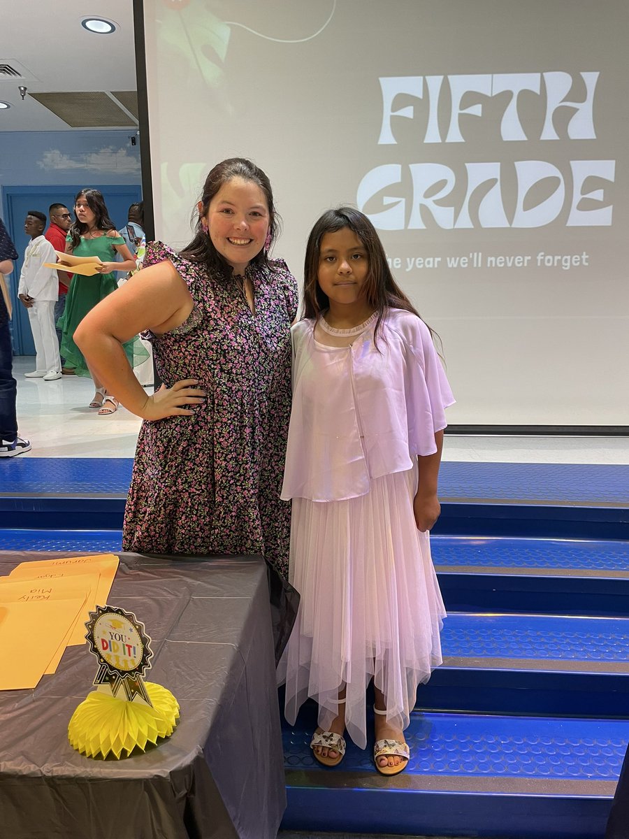 Miss Gates tweet media