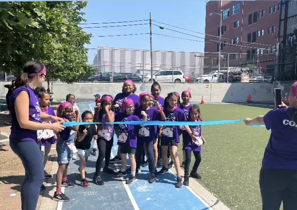 Magnet School of Leadership through Engineering tweet media